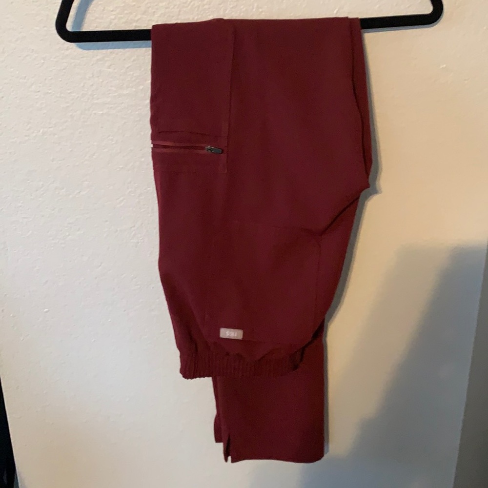 Figs Yola Tall Skinny Scrub Pants Burgundy